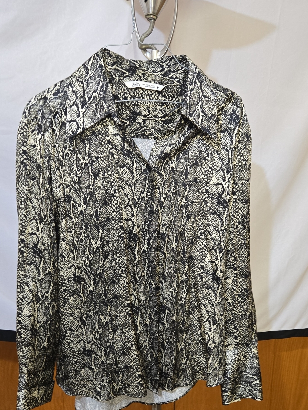 Zara Black & White Snakeskin Button-Down Shirt M